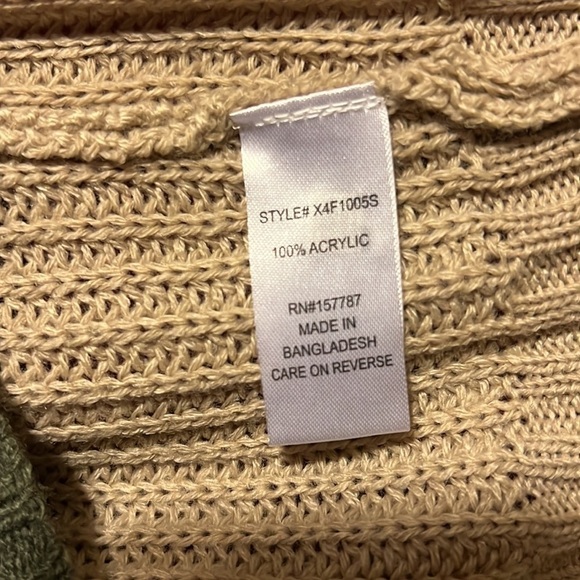 Full Circle Trends cowl neck cold shoulder style sweater - Picture 9 of 9